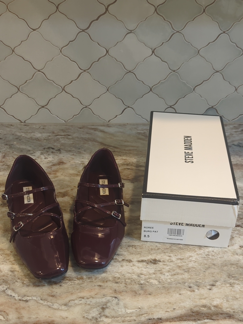 Steve Madden Roree Burgundy Patent Leather Flats - Picture 9 of 11
